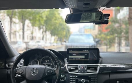 Mercedes-Benz E-Класс, 2009 год, 1 400 000 рублей, 12 фотография