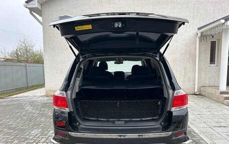 Toyota Highlander III, 2013 год, 2 250 000 рублей, 13 фотография