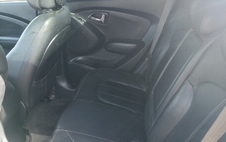 Hyundai ix35 I рестайлинг, 2011 год, 960 000 рублей, 12 фотография