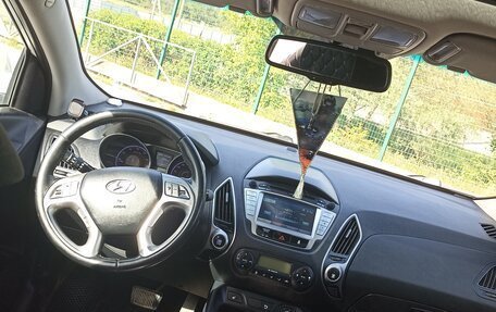 Hyundai ix35 I рестайлинг, 2011 год, 960 000 рублей, 11 фотография