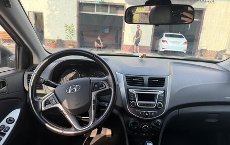 Hyundai Solaris II рестайлинг, 2014 год, 979 000 рублей, 7 фотография