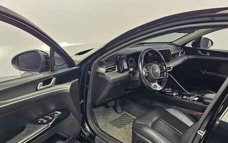 KIA K5, 2020 год, 2 100 000 рублей, 11 фотография