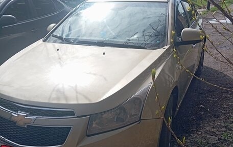 Chevrolet Cruze II, 2010 год, 330 000 рублей, 5 фотография