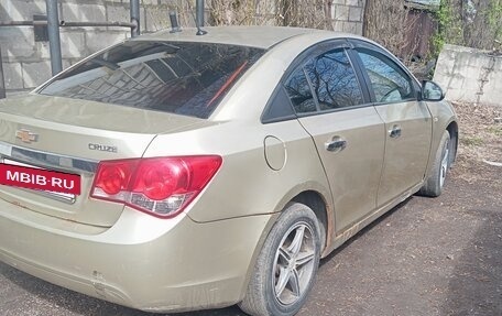Chevrolet Cruze II, 2010 год, 330 000 рублей, 4 фотография