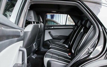 Volkswagen T-Roc I, 2025 год, 2 790 000 рублей, 19 фотография