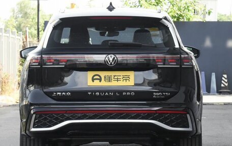 Volkswagen Tiguan, 2025 год, 4 240 000 рублей, 4 фотография