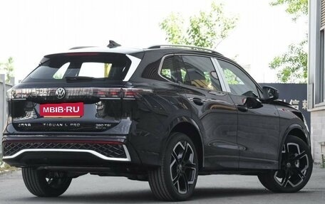 Volkswagen Tiguan, 2025 год, 4 240 000 рублей, 2 фотография