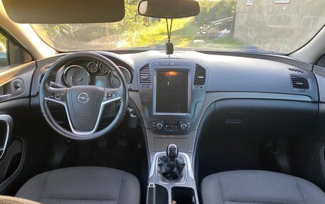 Opel Insignia II рестайлинг, 2011 год, 920 000 рублей, 8 фотография