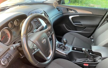 Opel Insignia II рестайлинг, 2011 год, 920 000 рублей, 10 фотография