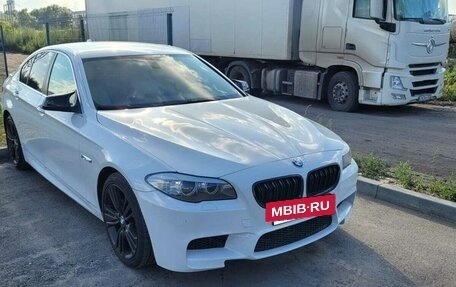 BMW 5 серия, 2010 год, 1 590 000 рублей, 11 фотография
