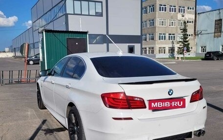 BMW 5 серия, 2010 год, 1 590 000 рублей, 14 фотография