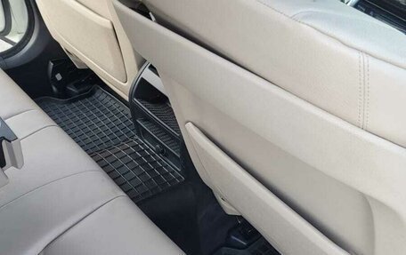 BMW 5 серия, 2010 год, 1 590 000 рублей, 26 фотография