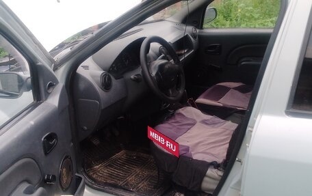 Renault Logan I, 2006 год, 185 000 рублей, 7 фотография