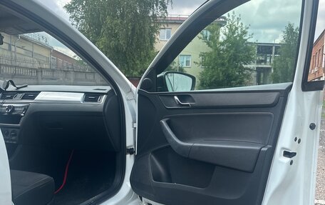 Skoda Rapid I, 2015 год, 976 000 рублей, 15 фотография