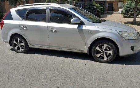 KIA cee'd I рестайлинг, 2009 год, 590 000 рублей, 4 фотография