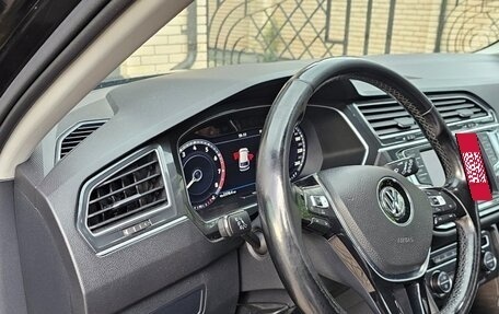 Volkswagen Tiguan II, 2017 год, 1 900 000 рублей, 11 фотография