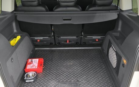 Volkswagen Touran III, 2013 год, 1 000 000 рублей, 6 фотография
