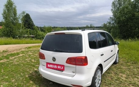 Volkswagen Touran III, 2013 год, 1 000 000 рублей, 7 фотография