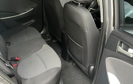 Hyundai Solaris II рестайлинг, 2012 год, 950 000 рублей, 5 фотография