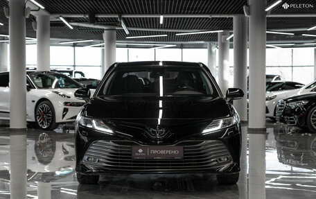 Toyota Camry, 2021 год, 3 040 000 рублей, 3 фотография
