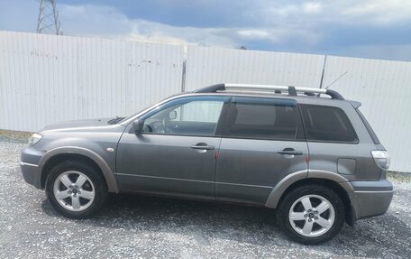Mitsubishi Outlander III рестайлинг 3, 2005 год, 420 000 рублей, 1 фотография
