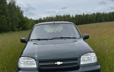 Chevrolet Niva I рестайлинг, 2004 год, 380 000 рублей, 1 фотография