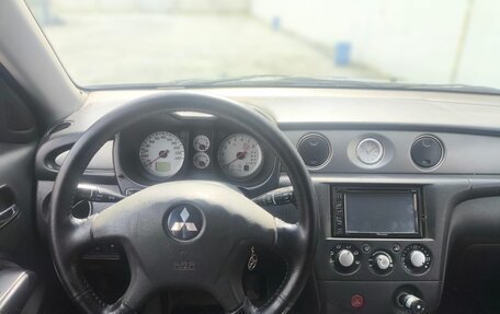 Mitsubishi Outlander III рестайлинг 3, 2005 год, 420 000 рублей, 5 фотография