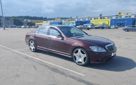 Mercedes-Benz S-Класс, 2006 год, 880 000 рублей, 3 фотография