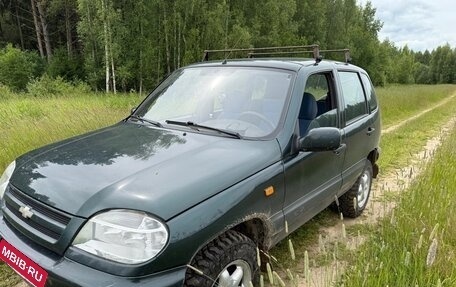 Chevrolet Niva I рестайлинг, 2004 год, 380 000 рублей, 4 фотография