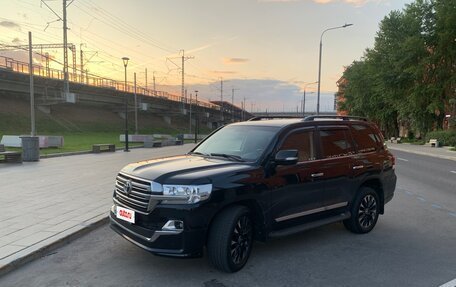 Toyota Land Cruiser 200, 2015 год, 6 500 000 рублей, 2 фотография