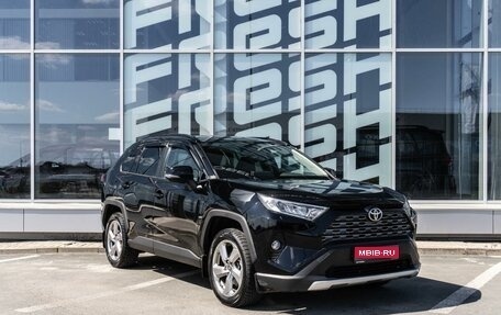 Toyota RAV4, 2021 год, 3 424 000 рублей, 1 фотография