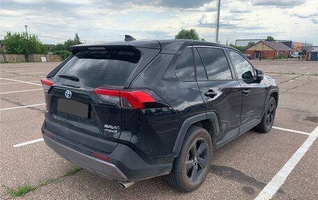 Toyota RAV4, 2022 год, 3 680 000 рублей, 8 фотография