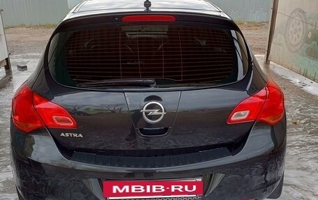 Opel Astra J, 2012 год, 635 000 рублей, 4 фотография