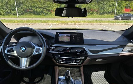 BMW 5 серия, 2019 год, 4 400 000 рублей, 21 фотография