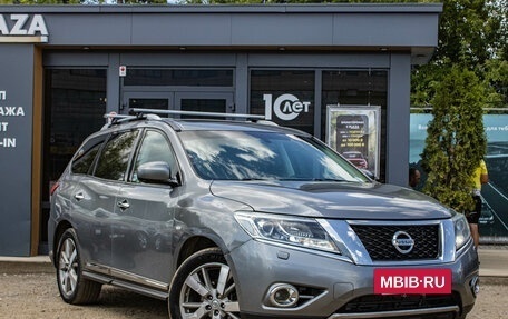 Nissan Pathfinder, 2014 год, 1 579 000 рублей, 2 фотография