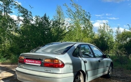 Renault Laguna II, 2000 год, 170 000 рублей, 3 фотография