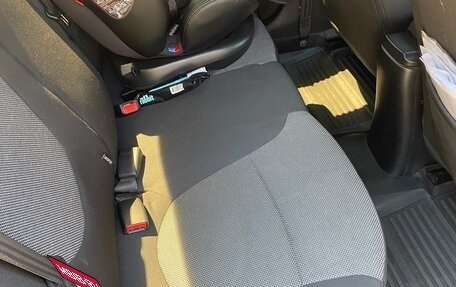 Hyundai Solaris II рестайлинг, 2011 год, 707 000 рублей, 10 фотография