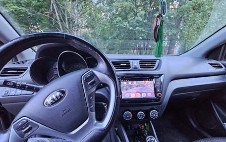 KIA Rio III рестайлинг, 2015 год, 1 050 000 рублей, 4 фотография