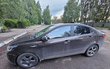 KIA Rio III рестайлинг, 2015 год, 1 050 000 рублей, 5 фотография