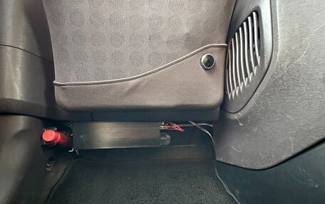 Toyota iQ, 2009 год, 500 000 рублей, 12 фотография
