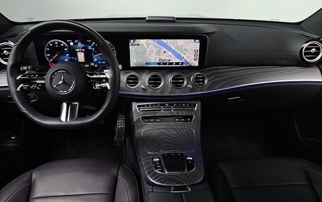 Mercedes-Benz E-Класс, 2021 год, 4 790 035 рублей, 2 фотография