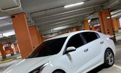 KIA Rio IV, 2017 год, 1 000 000 рублей, 1 фотография