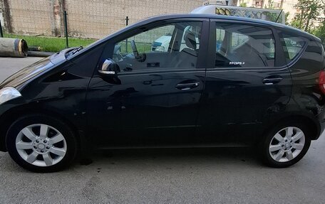 Mercedes-Benz A-Класс, 2012 год, 980 000 рублей, 4 фотография
