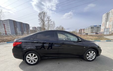 Hyundai Solaris II рестайлинг, 2012 год, 715 000 рублей, 3 фотография