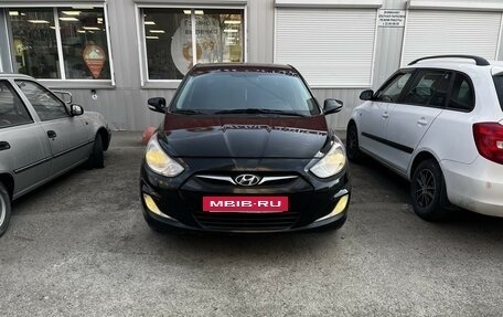 Hyundai Solaris II рестайлинг, 2012 год, 715 000 рублей, 8 фотография