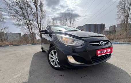 Hyundai Solaris II рестайлинг, 2012 год, 715 000 рублей, 10 фотография
