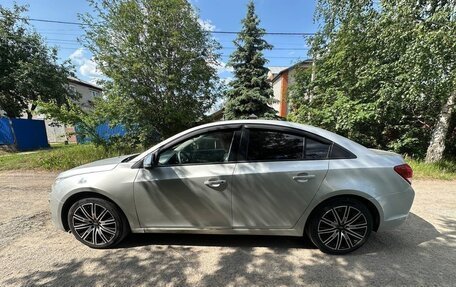 Chevrolet Cruze II, 2014 год, 900 000 рублей, 2 фотография