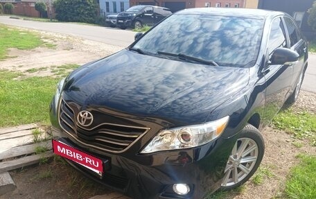 Toyota Camry, 2011 год, 1 350 000 рублей, 5 фотография