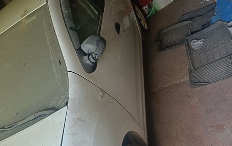 Renault Logan II, 2018 год, 640 000 рублей, 6 фотография