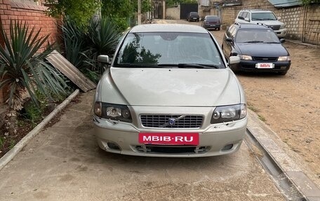 Volvo S80 II рестайлинг 2, 2003 год, 500 000 рублей, 2 фотография